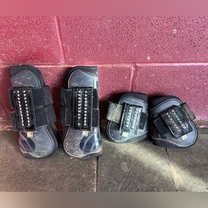 Horse boots with crystals set of 4, tendon and fetlock horse boots